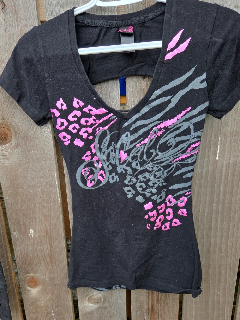 Black V-Neck Graphic Women's Top with Pink Accents